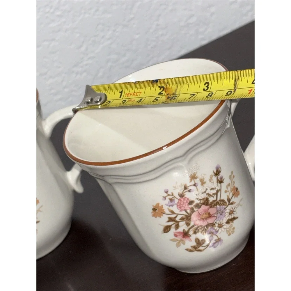 Vintage Diamond Stoneware Cups Flowers 2‎ Pc